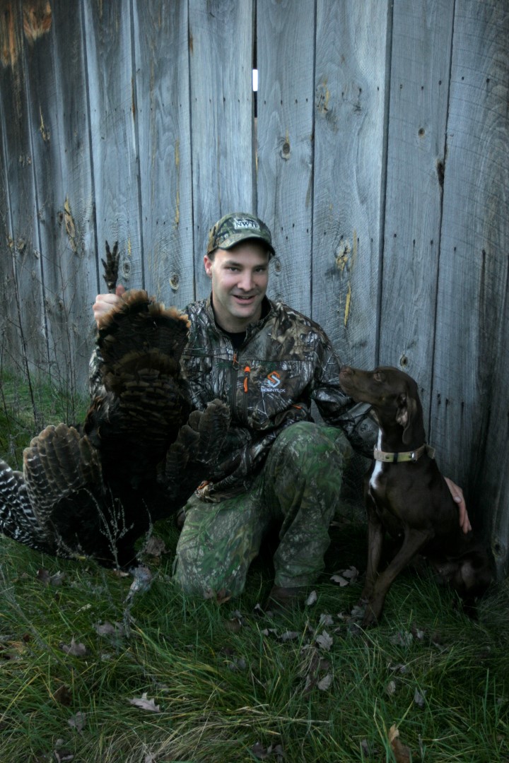 fall turkey hunting with dogs